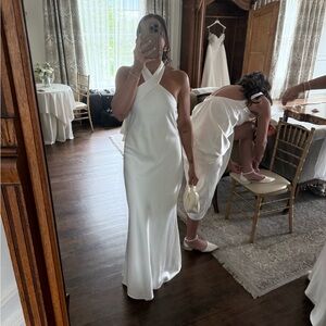 White Sleeveless Halter Wedding Gown